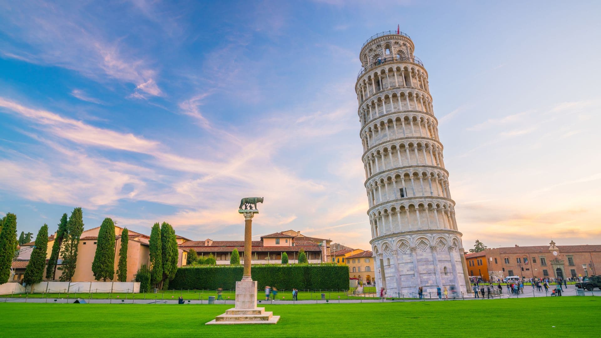 Lucca e Pisa con degustazione vini — 1